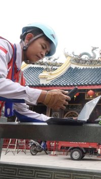 XL Pastikan Jaringan Internet Buat Streaming Perayaan Cap Go Meh Aman
