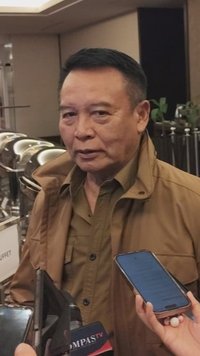 VIDEO: Hasanuddin PDIP Tegas di RUU TNI Baru Prajurit Aktif Tetap Dilarang Berpolitik & Bisnis