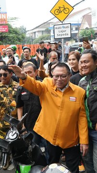 VIDEO: Pecah Momen OSO Hanura Bikin Megawati PDIP Tersipu, Disebut Sosok Wanita Besi