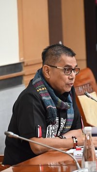 VIDEO: Hinca Komisi III Kutip Ucapan Presiden Trump "Kartel Narkoba Organisasi Teroris Paling Jahat"