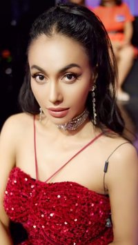 Terungkap Alasan Denada Oplas Hidung di Thailand, Potret Terbarunya Bikin Pangling & Makin Cantik