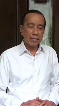 VIDEO: Momen Keakraban Jokowi dan Boediono Jelang Sidang Paripurna DPR