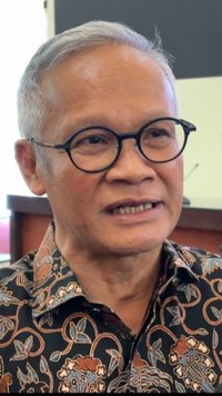 PDIP Bela Dua Kadernya yang Diserang Netizen karena Joget-joget dan Tunjangan DPR