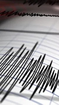 Jepang Diguncang Gempa Magnitudo 7,5, Orang-Orang Sampai Susah Berdiri dan Dinding Bangunan Roboh