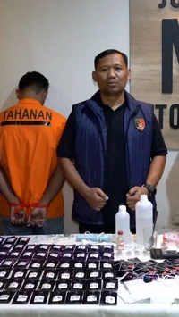 Polisi Bongkar Home Industry Vape Narkoba di Bekasi, Puluhan Cartridge Siap Edar Disita
