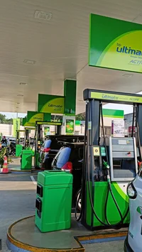 Harga BBM BP Ikut Naik, RON 92 Kini Rp16.670 per Liter