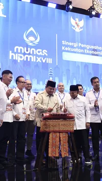 Prabowo: 81 Tahun Merdeka, Kita Harus Punya Mobil Buatan Indonesia