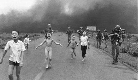 Napalm Girl - Nick Ut, 1972