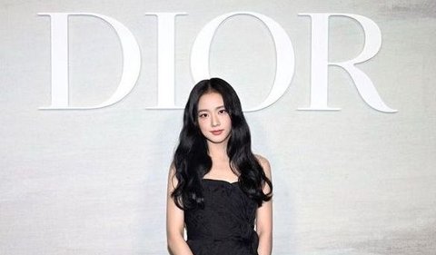 Sebut saja Dior, yang menggandeng Jisoo Blackpink sebagai Brand Ambassador nya.