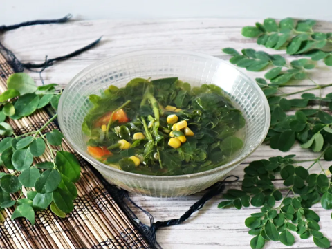 Manfaat Daun Kelor untuk Kesehatan dan Cara Mengolahnya Menjadi Sayur Bening