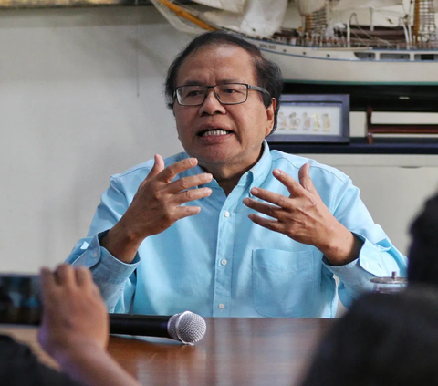 Pria Ini Sejak Muda Suka Mengkritik Pemerintah, Sampai Dipenjara Hingga Kena Reshuffle Jokowi