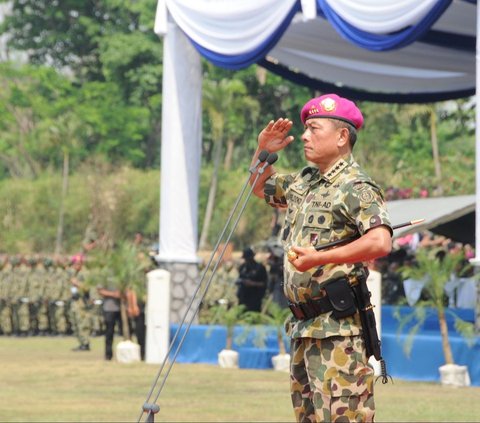 Tak Mampu Beli Beras Sampai Kelaparan, Bocah Ini Dulu Susah Kini Jadi Kepala Staf Kepresidenan