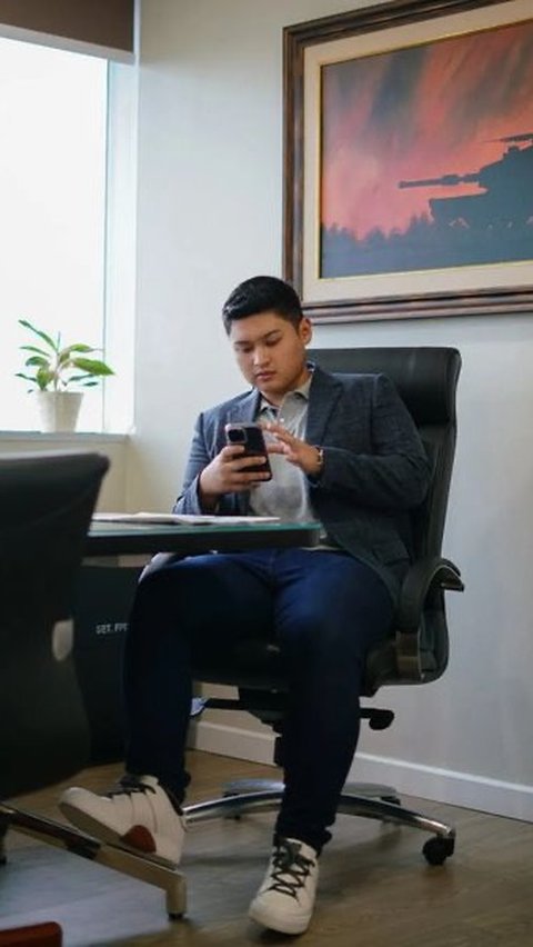 Fakta Sosok Rizki Natakusumah, Politikus Muda yang Diduga Jadi Kekasih Baru Beby Tsabina