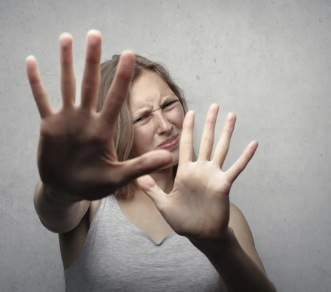 6 Cara Mengatasi Munculnya Rasa Takut dalam Diri yang Mengancam