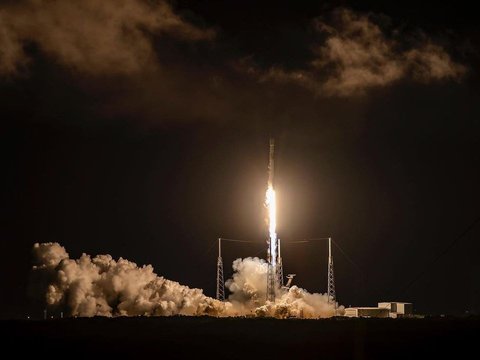 Satelit Starlink Milik Elon Musk Targetkan Masuk Indonesia 2024, Ini Respons Operator Seluler