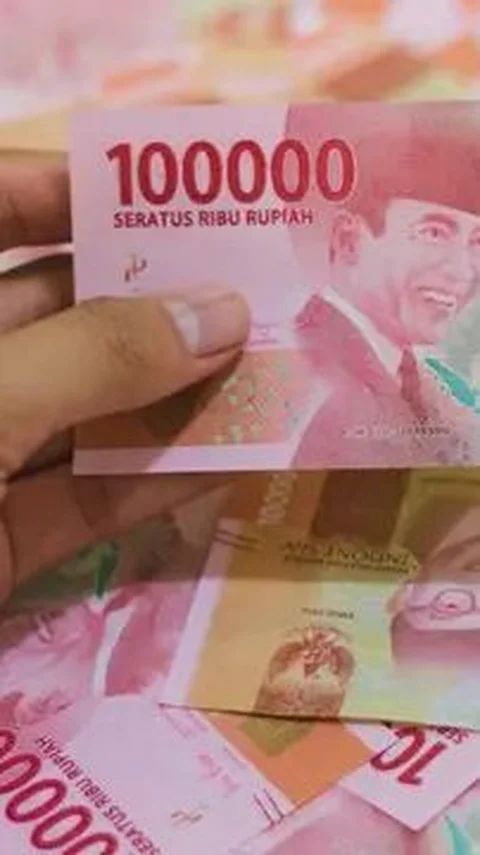 Hukum Menolak Meminjamkan Uang ke Orang Lain dalam Islam, Diperbolehkan atau Tidak?