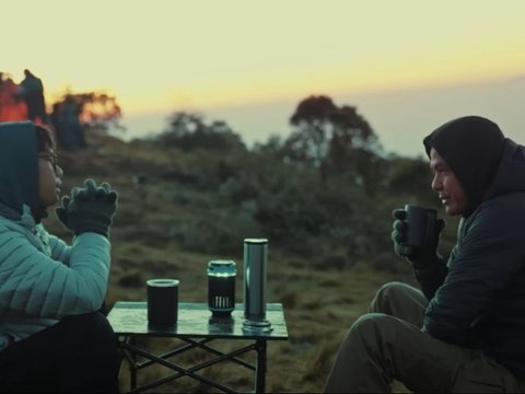 Sambil Ngopi di Puncak Gunung, Ganjar Ungkap Alasan Pemberian Nama Alam ke Sang Anak