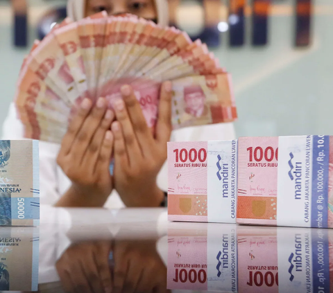 Terkena Dampak Perang Israel-Palestina, Kurs Rupiah Melemah ke Level Rp15.738 per USD