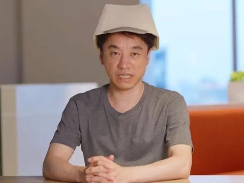 Kocaknya Karyawan Google di Jepang Bikin Inovasi Keyboard Berbentuk Topi yang Bisa Dipakai, Begini Wujudnya