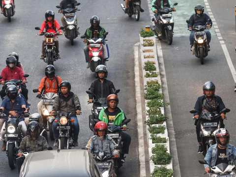 FOTO: Pemprov DKI Jakarta Bakal Kaji Usulan Kapolri soal Motor Kena Ganjil Genap