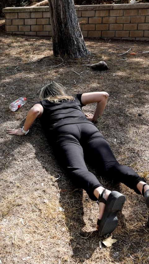 FOTO: Kepanikan Warga Israel Saat Roket Hamas Menghantam hingga Kehancuran Permukiman Yahudi di Kibbutz Kfar Aza