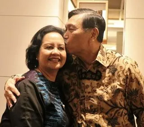 Kondisi Menko Luhut Hingga Jalani Pemulihan di Singapura, Jokowi Beri Tim Dokter Kepresidenan