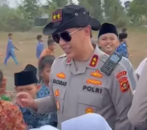 Jenderal Bintang Dua Diserbu Pelajar Hingga Emak-Emak, Pegang Tongkat Komando Ini Jabatannya