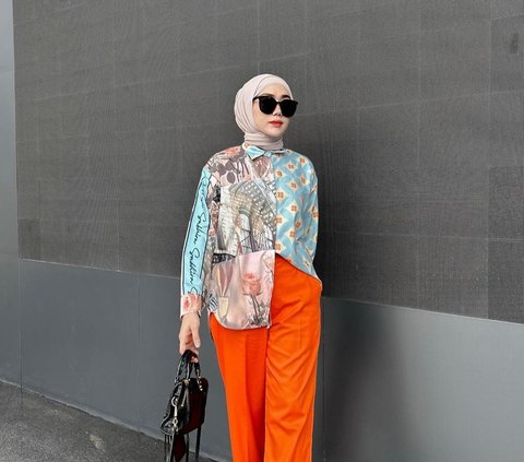 Mix Outfit Neon and Patterns, Hijabers' Appearance Becomes Fresher