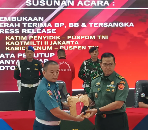Puspom TNI Serahkan Pejabat Basarnas ke Oditur Militer Terkait Kasus Suap Kabasarnas