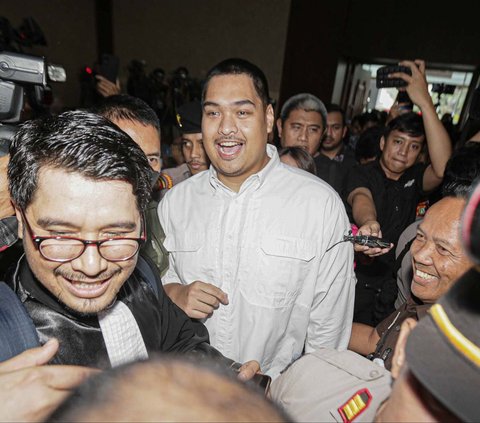 Menteri Pemuda dan Olahraga (Menpora), Dito Ariotedjo membantah dugaan menerima aliran dana Rp27 miliar terkait pengamanan kasus korupsi proyek BTS 4G Kementerian Informasi dan Komunikasi (Kemenkominfo).<br>