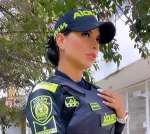 5 Photos of Alex Narvaez, Sexiest Policewoman That Goes Viral on Social