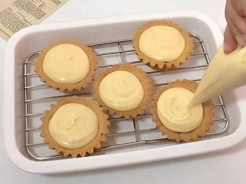 Don't Throw Away Flat Sponge Cake, Turn It Into Cheese Pie