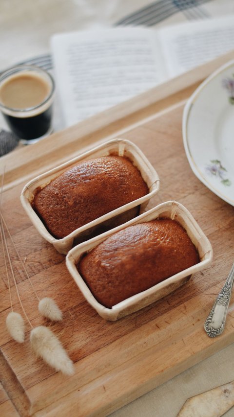 <b>Banana Oatmeal Cake Air Fryer</b>