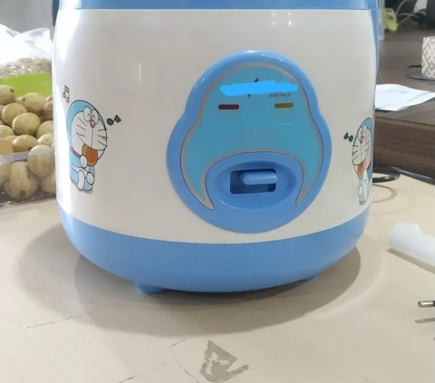 PKS Kritik Program Rice Cooker Gratis: Emak-Emak Butuh Pangan Murah