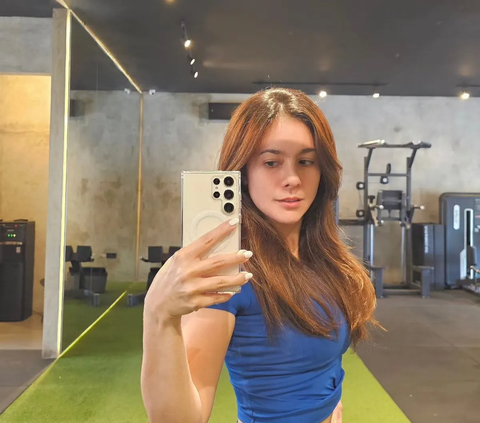 Pesona Wulan Guritno Cantik Alami saat Fitnes Sampai Dikira Gadis Umur 18 Tahun, 'Enggak Bahaya Ta?'