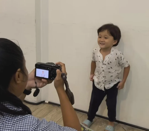 Lucunya Anak Bungsu Zaskia Adya Mecca Ikutan Casting, Bakal Jadi Aktor Cilik