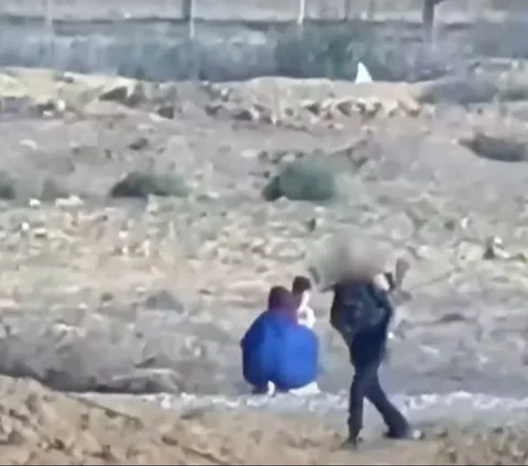 Hamas Rilis Video Bebaskan Tawanan Perempuan Israel dan Dua Anaknya