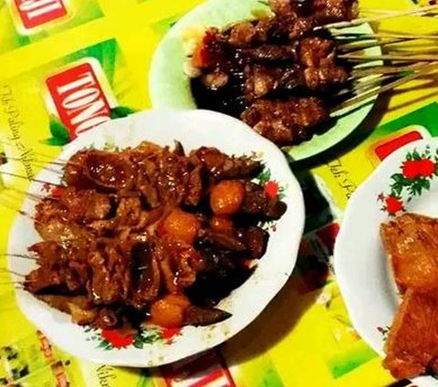 Mencicipi Lezatnya Sate Blengong, Kuliner Khas Brebes yang Terbuat dari Daging Itik