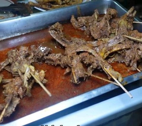 Mencicipi Lezatnya Sate Blengong, Kuliner Khas Brebes yang Terbuat dari Daging Itik