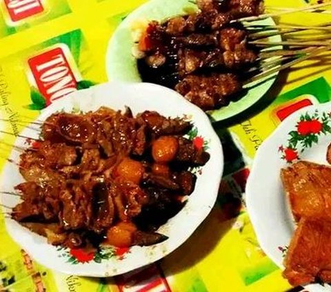 Mencicipi Lezatnya Sate Blengong, Kuliner Khas Brebes yang Terbuat dari Daging Itik