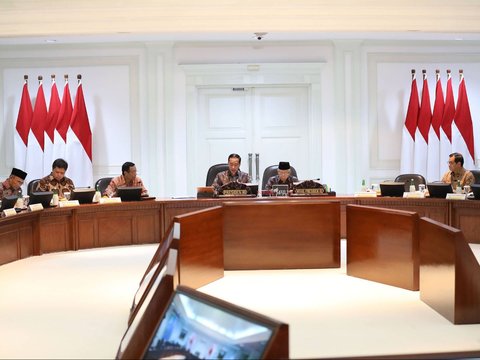 Rajin Mengaji Sejak Kecil, Pemuda Ini Sekarang Jadi Pejabat yang Galak pada Koruptor