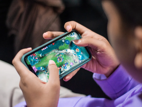 Studi Ungkap Remaja Main Game Online Bisa ke Terjerumus Judi, Ini Tips Mencegahnya bagi Orang Tua