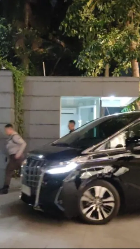 Hitung-hitungan Besaran Gaji Dibutuhkan untuk Membayar Cicilan Toyota Alphard Seperti Milik Syahrul Yasin Limpo