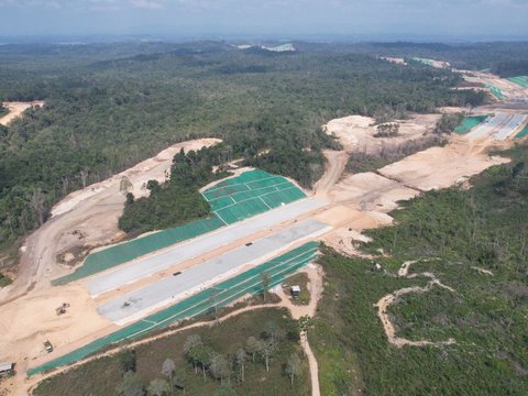 Proyek Jalan Tol IKN Segmen 3B KKT Kariangau-SP Tempadung Capai Progress 37%