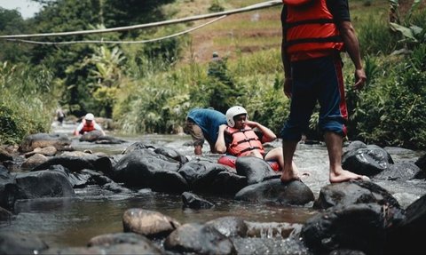 Menjelajah Desa Wisata Taraju Tasik, Bisa Cicipi Kopi Luhur Langit sampai Lihat Pembuatan Batako Plastik