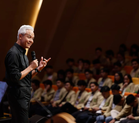 Solusi Ganjar Pranowo Mengatasi Masalah Mental Health Anak Muda Indonesia