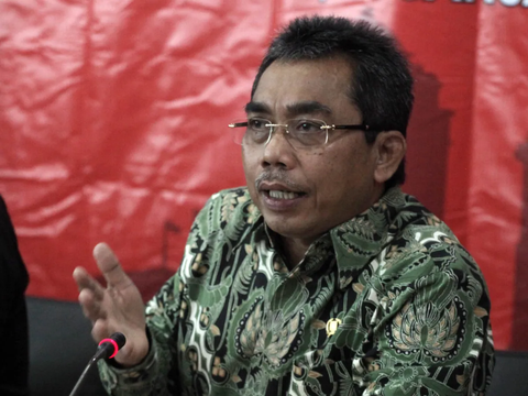 Anies Baswedan Kenang Sosok Ketua Fraksi PDIP DPRD DKI Gembong Warsono