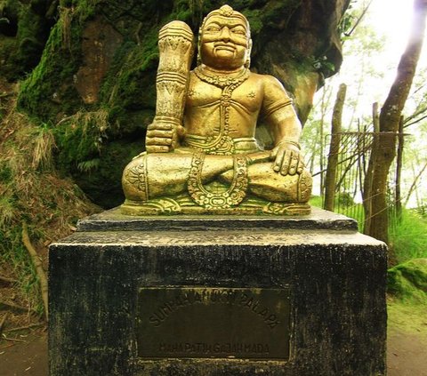 Diduga Pernah Jadi Tempat Pertapaan Soeharto, Ini Potret Gua Semar di Dataran Tinggi Dieng