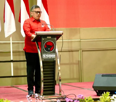 Buka Rakor PDIP Jawa Timur, Hasto: Saatnya Menyingsingkan Lengan Baju Menangkan Ganjar