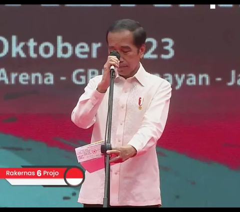 Jokowi Singgung Capres Pilihan Saat Buka Rakernas Projo: Orangnya Tidak Ada di Sini